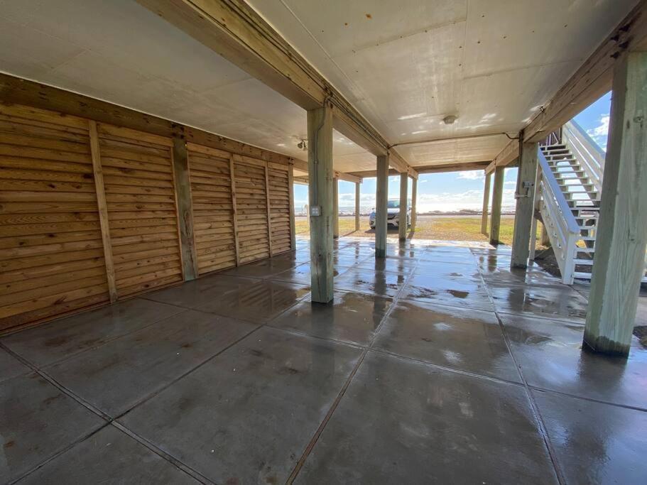 Beach House With Ocean View Surfside Beach Buitenkant foto